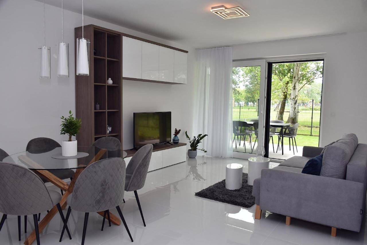 Limerence Apartments Шиофок Экстерьер фото