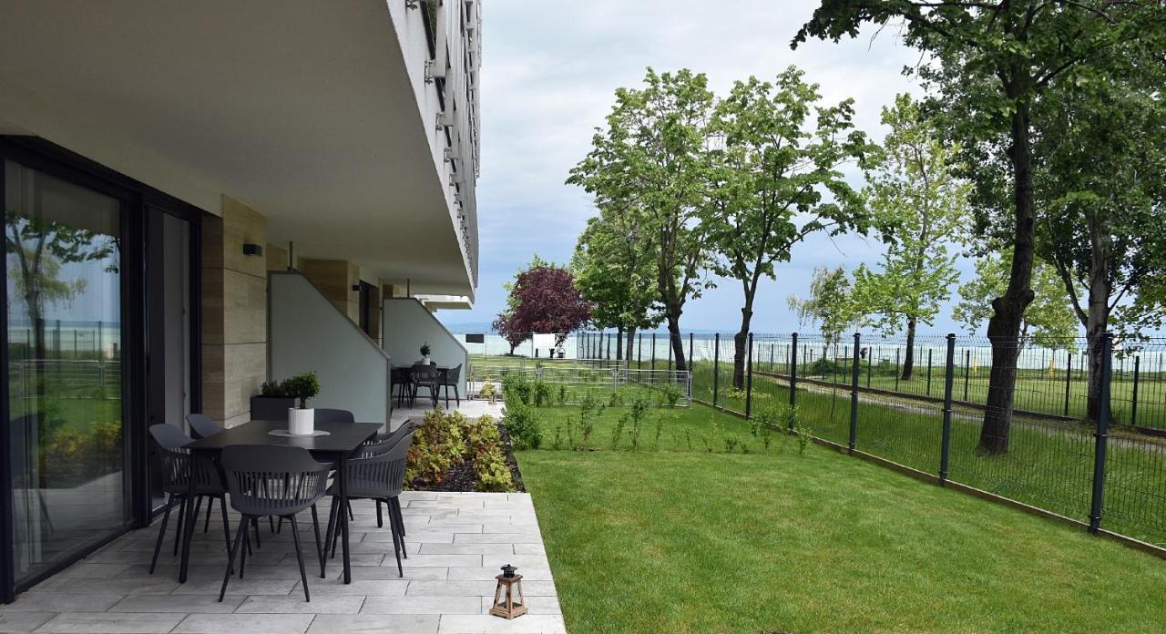 Limerence Apartments Шиофок Экстерьер фото